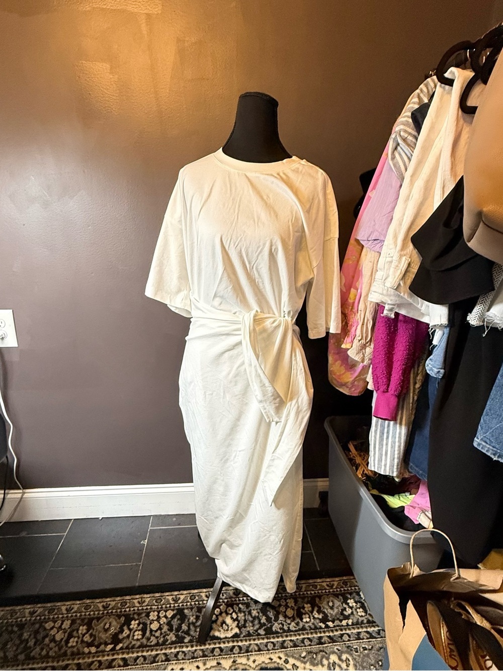NWT Modern Citizen Cream Tie-Waist Midi Dress